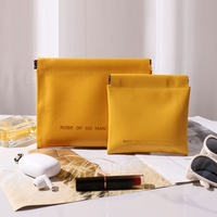  عکس8 کیف کوچک با بست اتومات